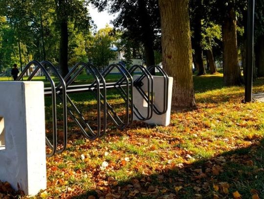 Stojaki rowerowe pojawiły się w Przasnyszu