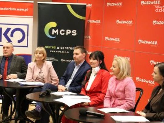 STOP phubbingowi! Kampania "Widzę Cię! Słyszę Cię!" ostrzega: telefony niszczą relacje z dziećmi