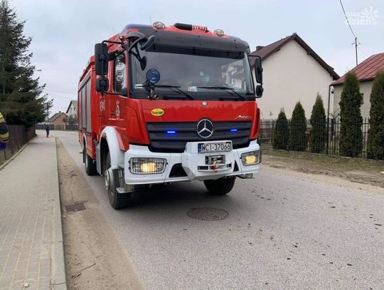 Strażacy pomogli ratownikom medycznym