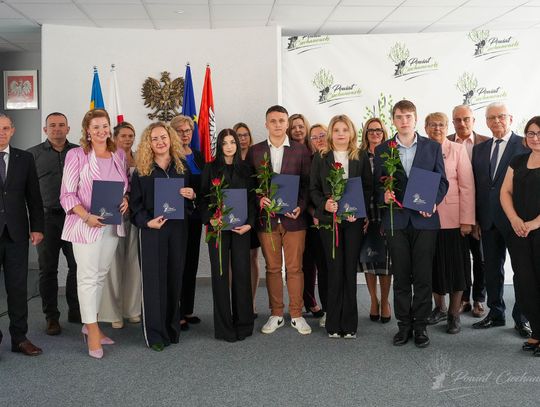 Stypendia starosty ciechanowskiego wręczone!