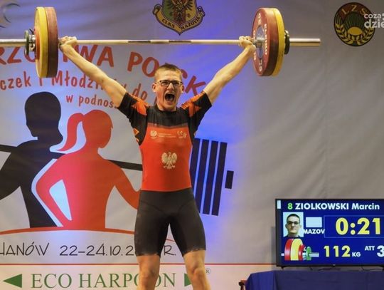 Świetny występ ciechanowskiego sztangisty, Marcin Ziółkowski mistrzem Polski do lat 15!