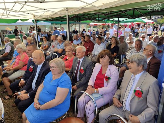 
Święto Plonów w Koziczynie – tradycja i rozrywka po wiejsku [zdjęcia]