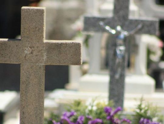 Tragedia na cmentarzu. Nie żyje 1,5 roczne dziecko