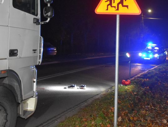 Buty na jezdni po wypadku