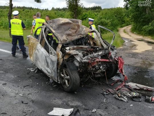 Tragedia pod Mławą, zginął 32-latek (zdjęcia)