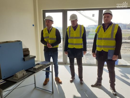 Trwają prace wykończeniowe w nowym miejskim przedszkolu w Ciechanowie