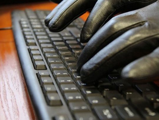 Uwaga na oszustów! Zakupy online nie zawsze kończą się bezpiecznie Uwaga na oszustów! Zakupy online nie zawsze kończą się bezpiecznie