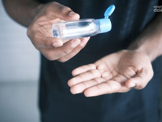 W jaki sposób pomagają płyny na łuszczycę?