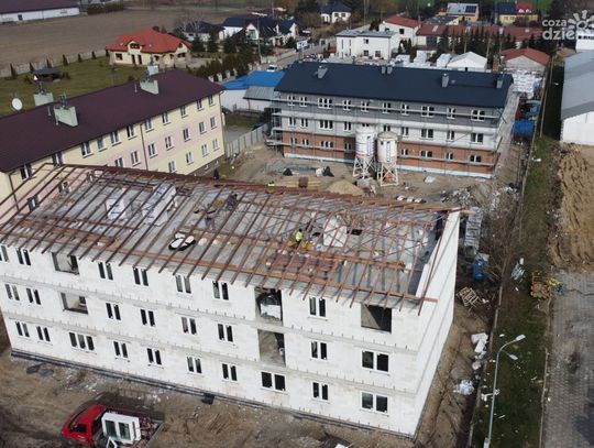 W Raciążu budują 42 mieszkania komunalne. Jeden blok będzie gotowy w czerwcu