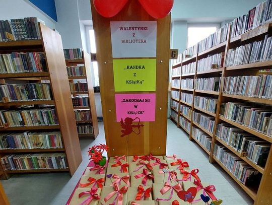 Walentynki w bibliotece? Czemu nie. W Krasnem możesz zakochać się w .... książce