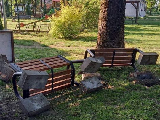Wandale zaatakowali Koziczyn. Wójt: Jeśli ktokolwiek widział, proszę o kontakt