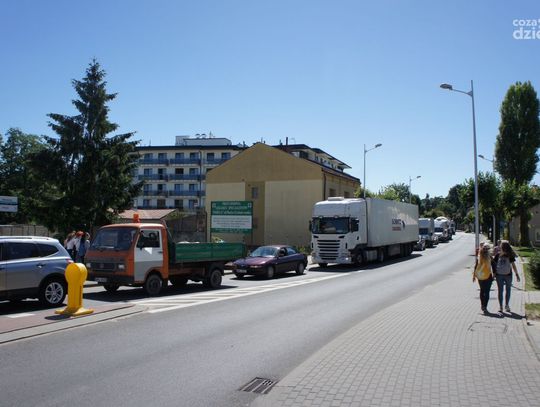 Warszawska w Mławie. Wiemy, do kiedy potrwają utrudnienia