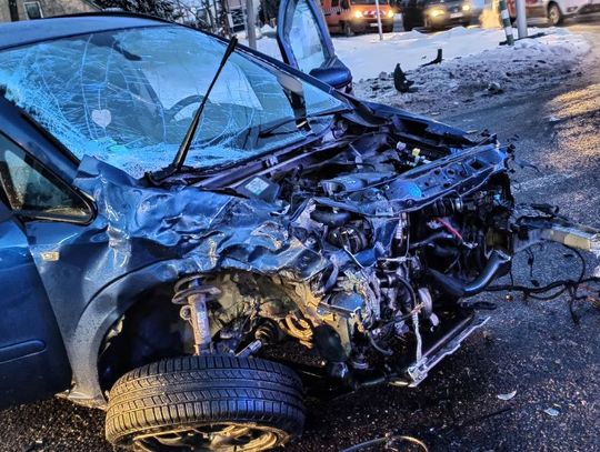 Wypadek w Mławie! Osobówki zniszczone