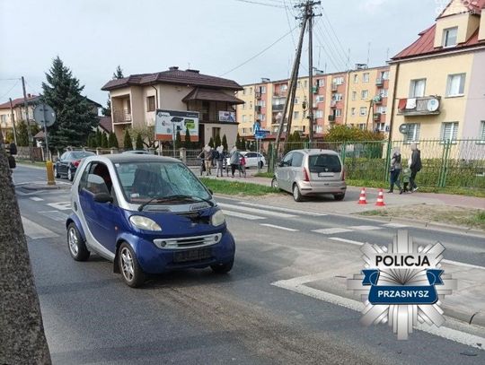 Wypadek w Przasnyszu - potrącenie na przejściu