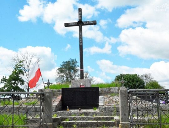 Wyremontują mogiłę