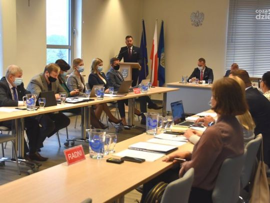Za nami 42 Sesja Rady Miasta Ciechanów. Radni przyjęli 12 uchwał