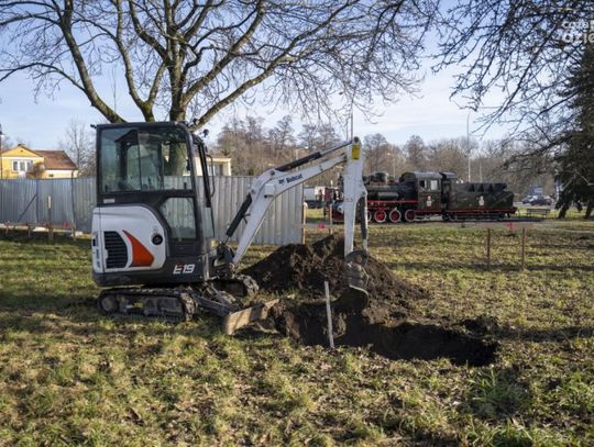 Zabytkowy budynek Kolei Nadwiślańskiej zyska nowe życie