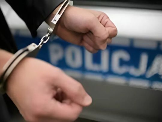 Zatrzymanie poszukiwanego mężczyzny w Ciechanowie