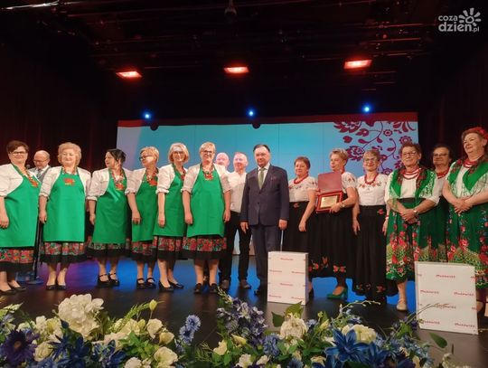 Zielona, Sońsk, Ciechanów i okolice świętują sukces! Mazowieckie Laury dla kulinarnych mistrzów z naszego regionu Zielona, Sońsk, Ciechanów i okolice świętują sukces! Mazowieckie Laury dla kulinarnych mistrzów z naszego regionu