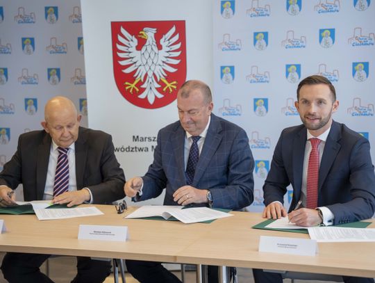 Podpisują umowę na sfinansowanie budowy drogi przy WORD