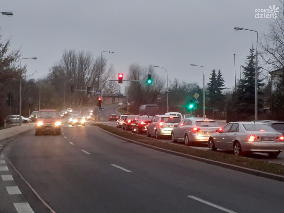 105 km/h na Tatarskiej. Mieszkaniec powiatu ciechanowskiego stracił prawo jazdy