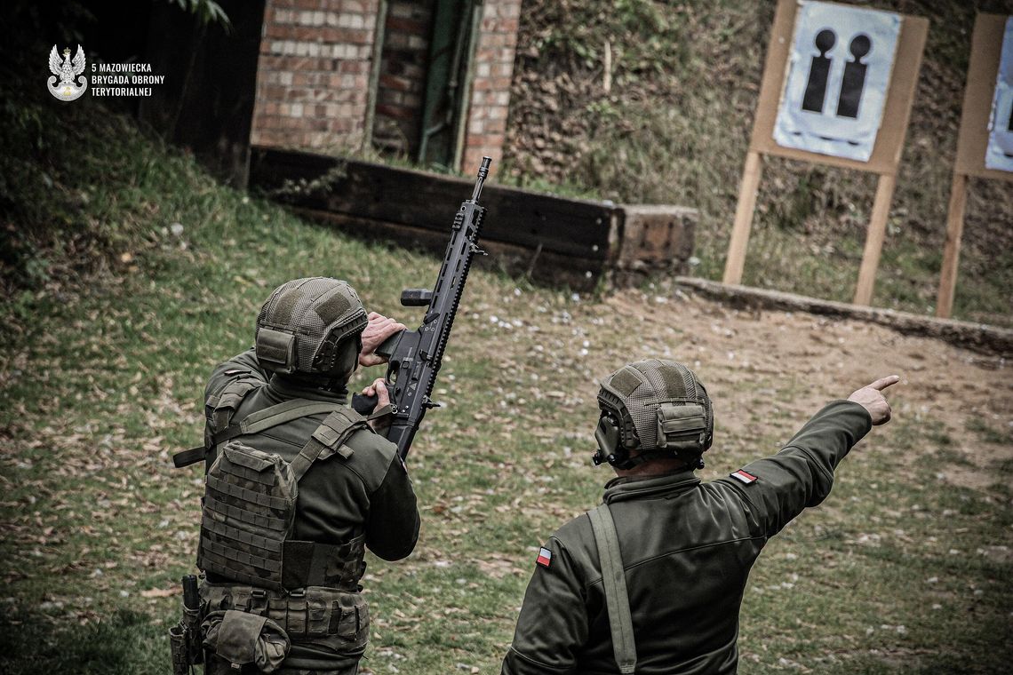 130 żołnierzy pasywnej rezerwy przeszkolonych  przez 5 Mazowiecką Brygadę 130 żołnierzy pasywnej rezerwy przeszkolonych  przez 5 Mazowiecką Brygadę