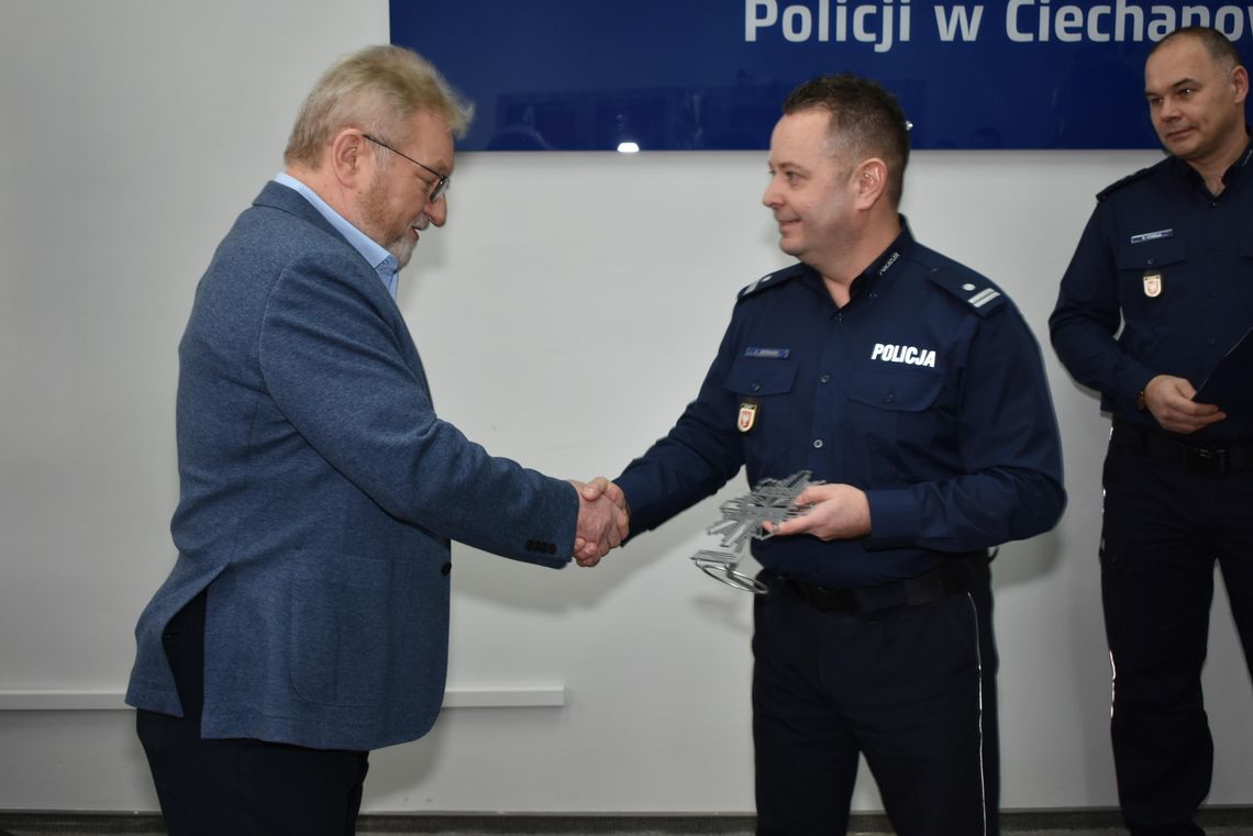 31 lat dla ciechanowskiej Policji – Włodzimierz Szpojankowski na emeryturze