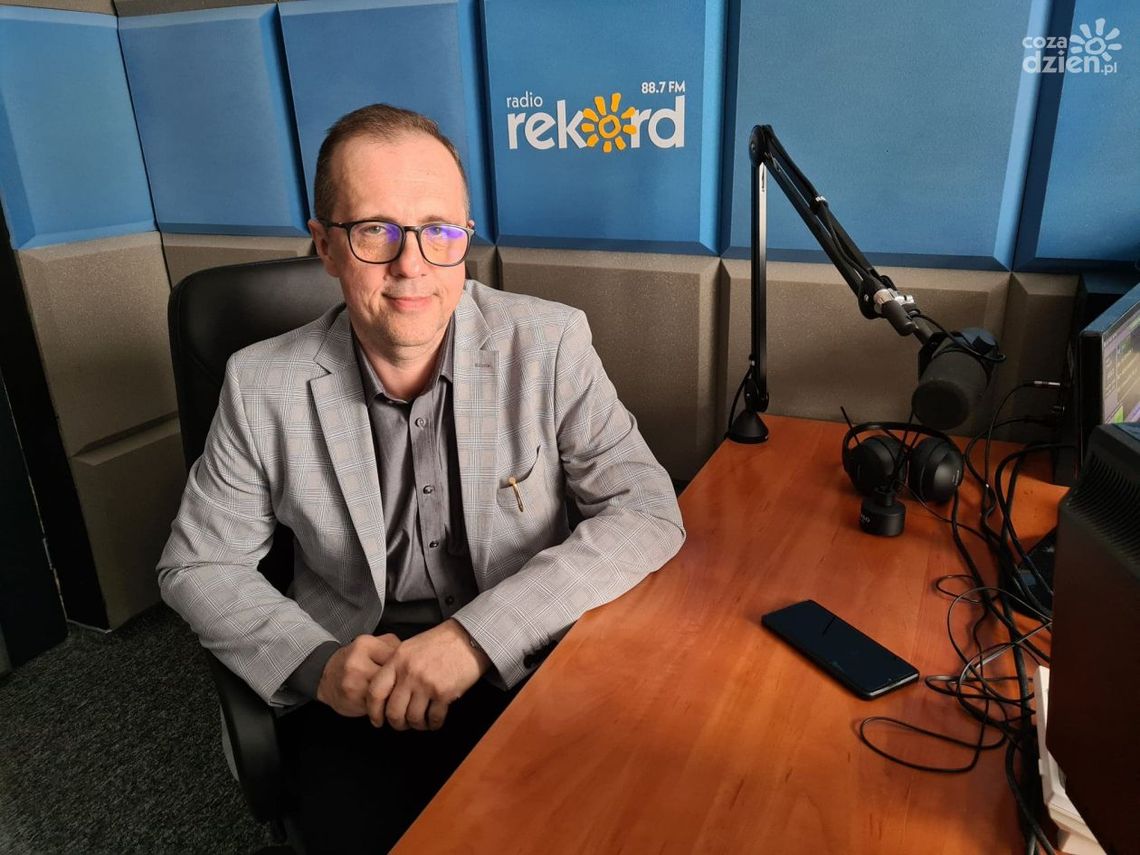 Adam Krzemiński: Nauczyciele nie będą narażać dzieci na dodatkowy stres Adam Krzemiński: Nauczyciele nie będą narażać dzieci na dodatkowy stres