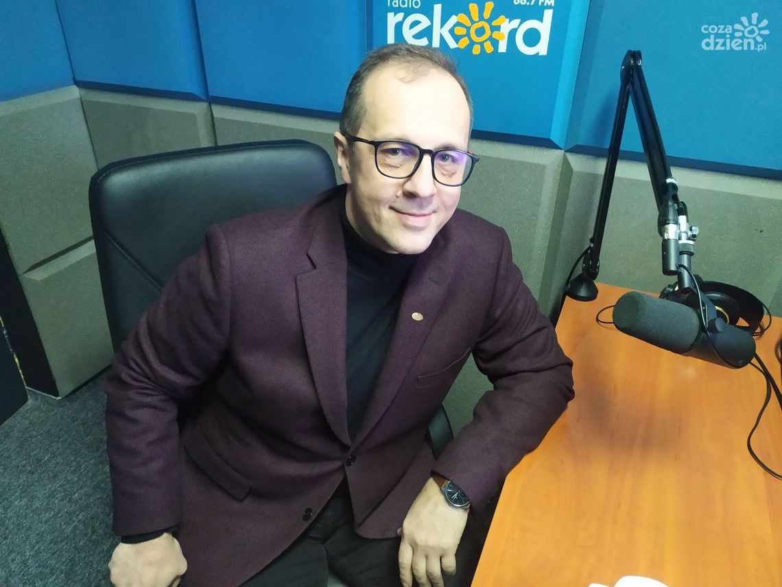 Adam Krzemiński: Rząd poszedł po rozum do głowy Adam Krzemiński: Rząd poszedł po rozum do głowy