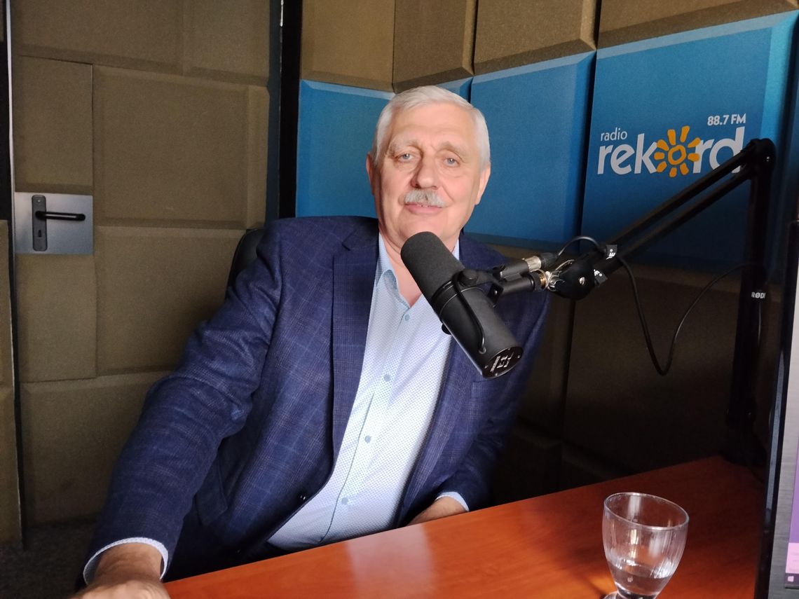 Adam Misiewicz: Sprzedaliśmy się za parę stołków Adam Misiewicz: Sprzedaliśmy się za parę stołków