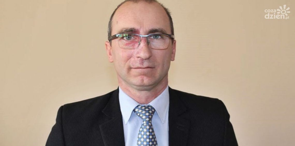 Adam Sobiecki: Mamy już bardzo dużo dróg asfaltowych Adam Sobiecki: Mamy już bardzo dużo dróg asfaltowych