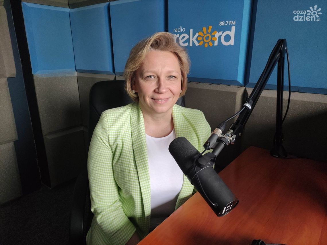 Agnieszka Kuskowska: Mało ze sobą rozmawiamy. Tracą na tym również dzieci Agnieszka Kuskowska: Mało ze sobą rozmawiamy. Tracą na tym również dzieci