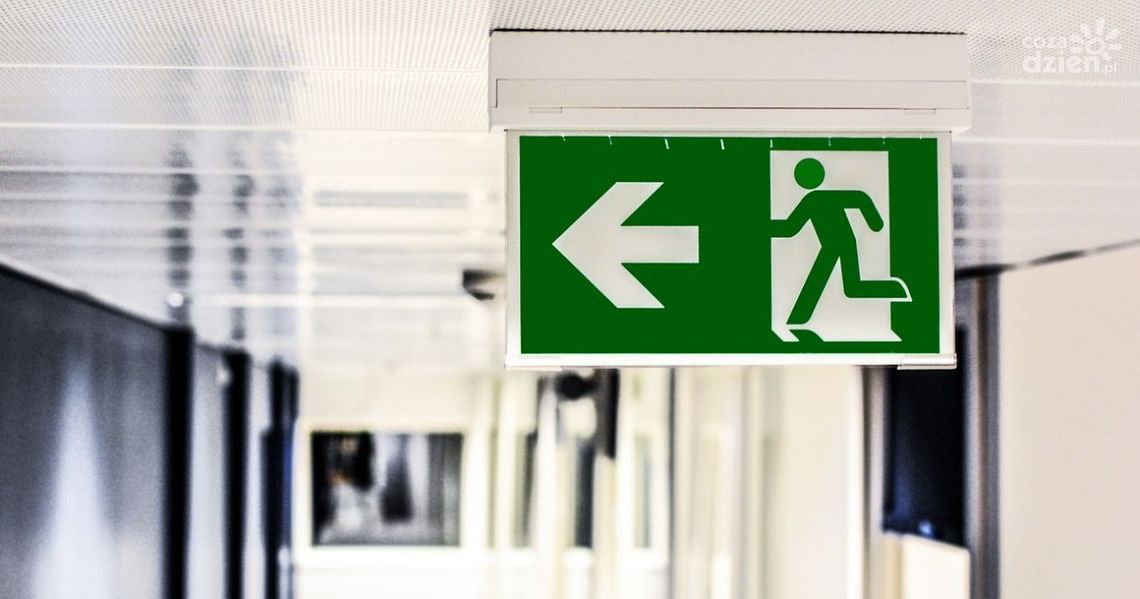 Alarm bombowy - ewakuować czy nie? 