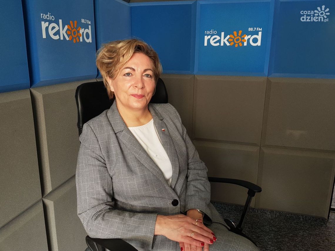Anna Cicholska: Dlaczego mam być gorsza niż kandydaci z Warszawy i Radomia? Czas wybrać lokalnych kandydatów do Europarlamentu