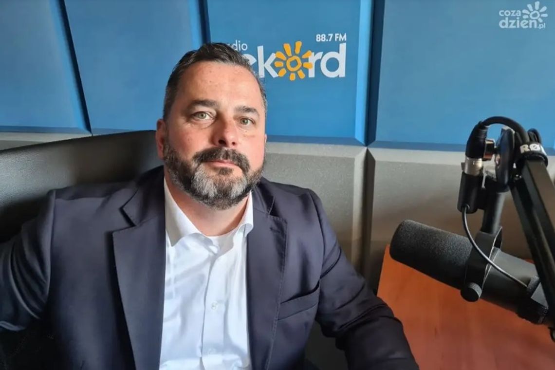 Arkadiusz Iwaniak: Dzisiaj lekarz mówi, ile chce zarabiać, ale pewna granica została w Ciechanowie przekroczona