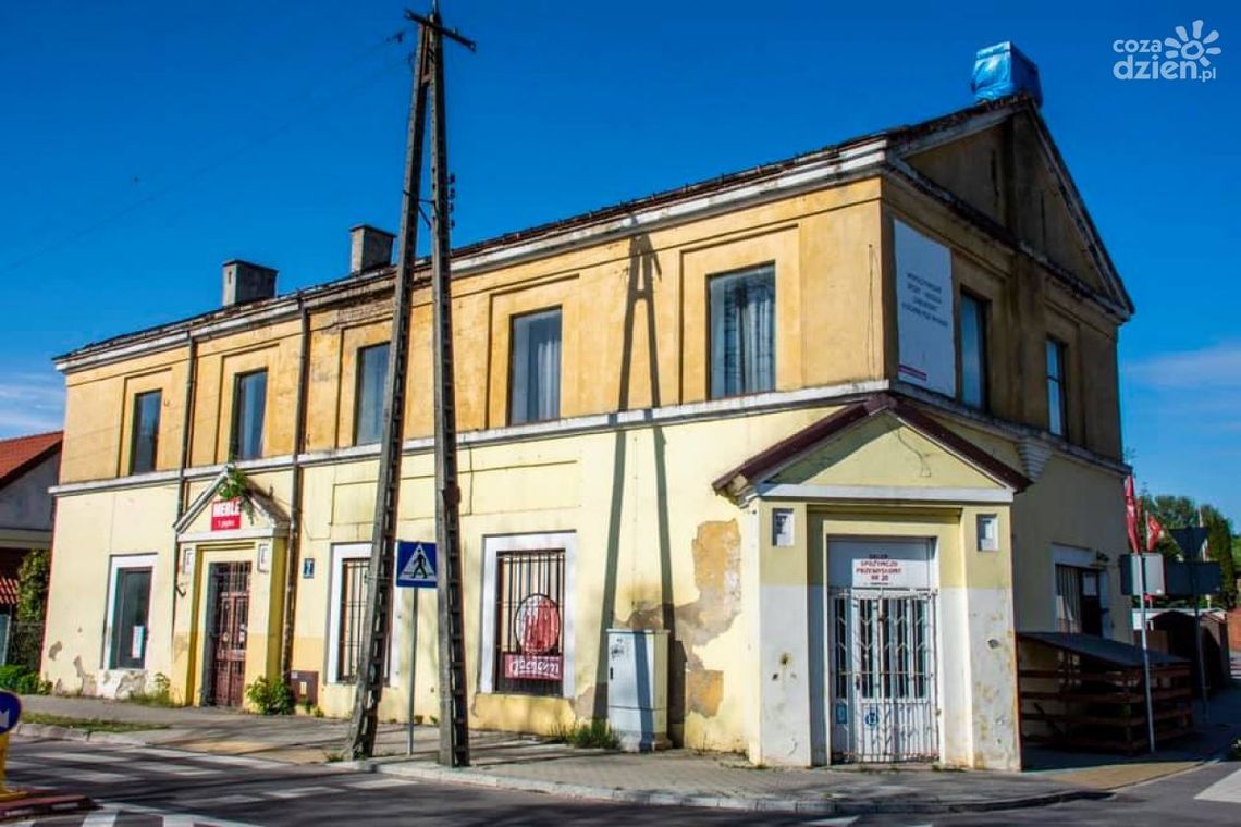 Bar mleczny zastąpi zaniedbany budynek