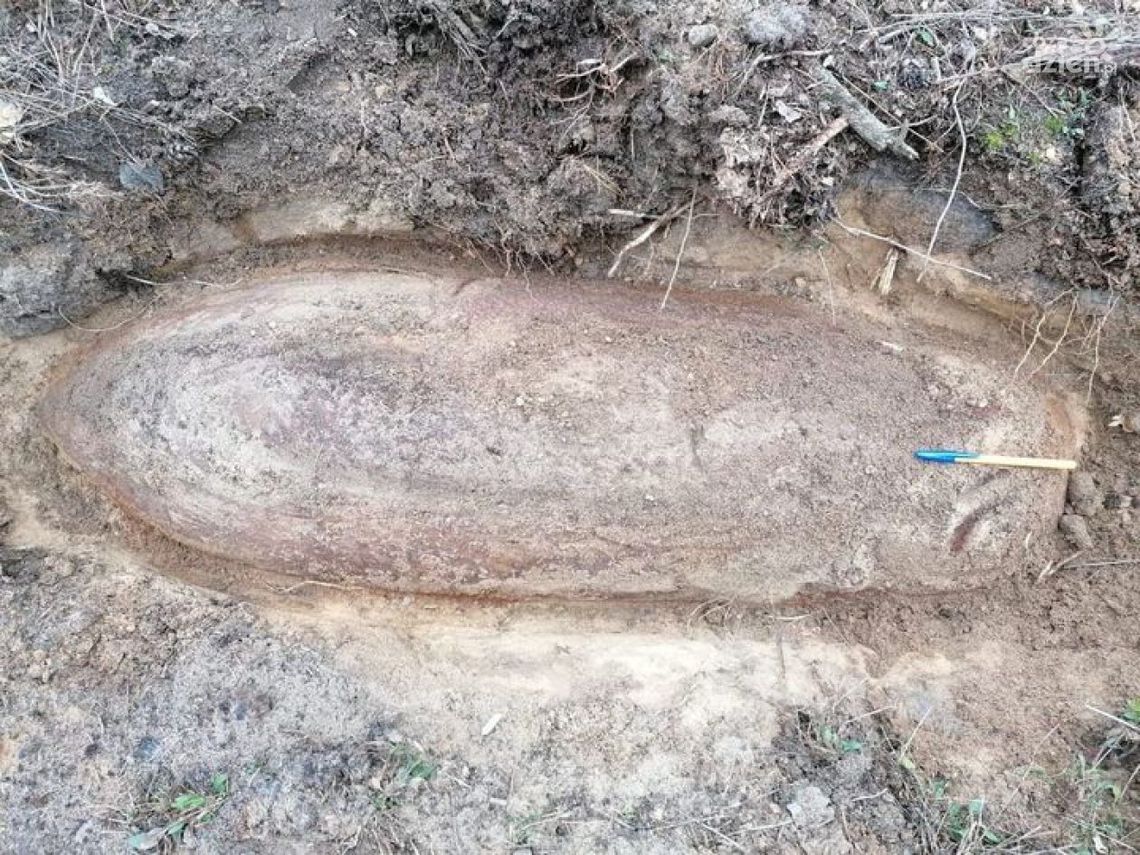 Bomba lotnicza znaleziona pod Ciechanowem