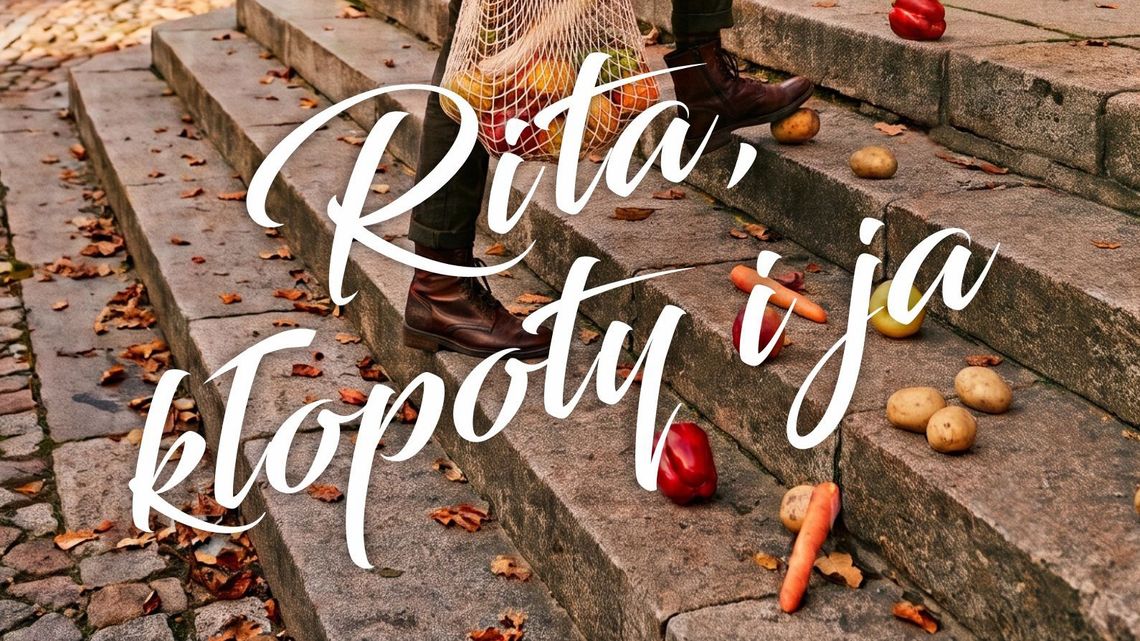 Okładka książki „Rita, kłopoty i ja” Izabeli Koby z kobietą trzymającą książki i torbę z zakupami przed wejściem do teatru.