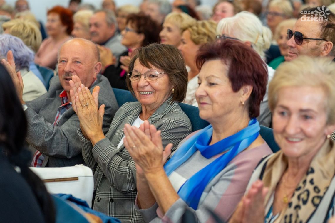 Ciechanów. Miasto zbada potrzeby seniorów