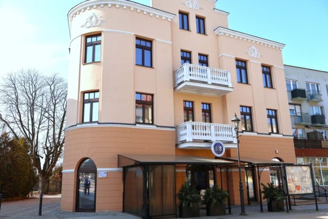 Ciechanów. „Nowe życie dla seniora” w Kamienicy W18