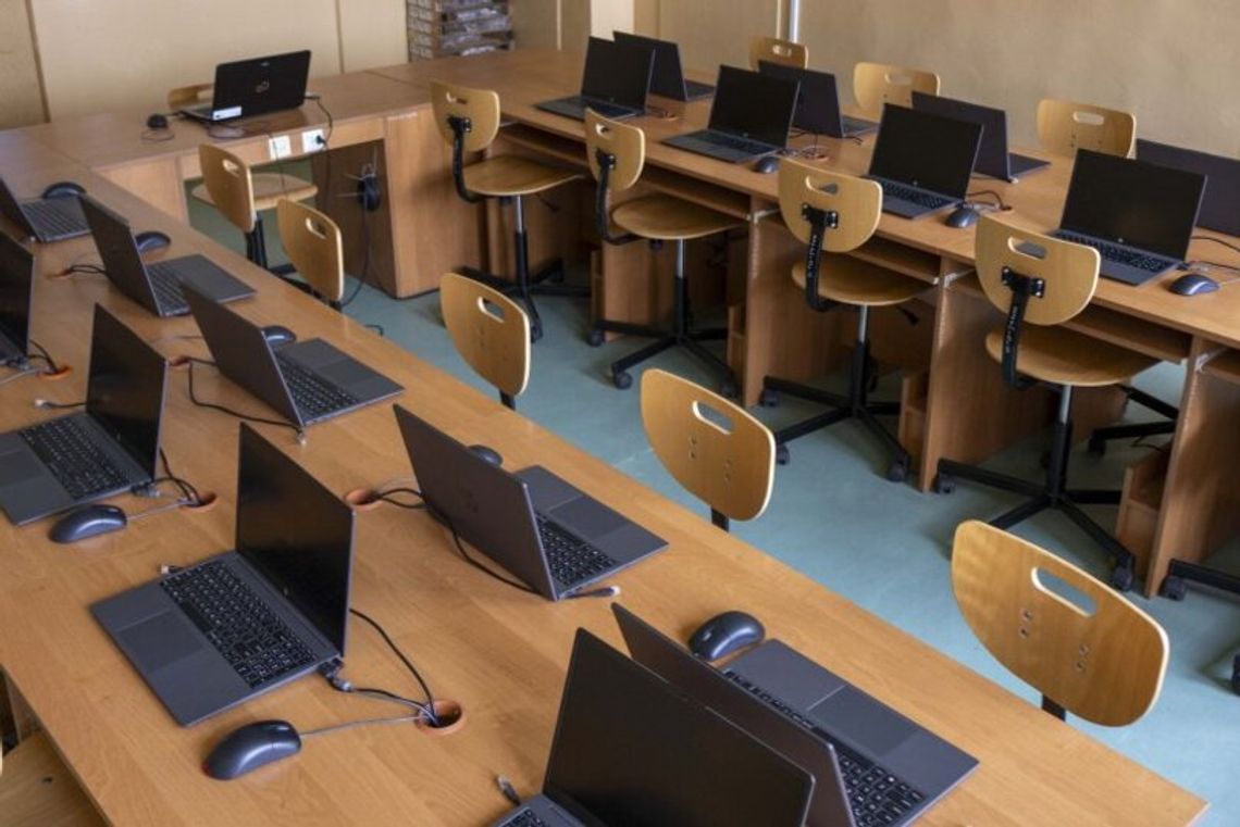 Ciechanów. Nowy sprzęt informatyczny w szkołach
