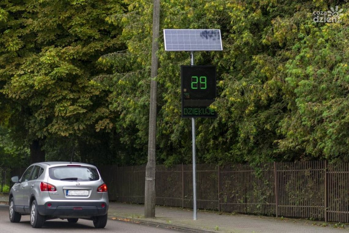 Ciechanów. Radarowe wyświetlacze prędkości w kolejnych lokalizacjach
