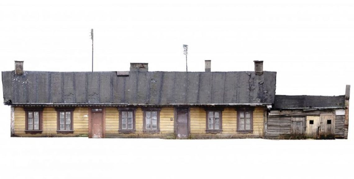 Ciechanów. Rekonstrukcja zabytkowego budynku kolejowego coraz bliżej