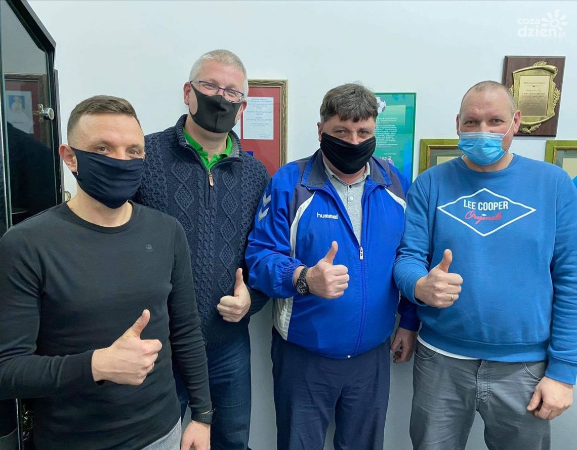 Ciechanowscy szczypiorniści grają razem