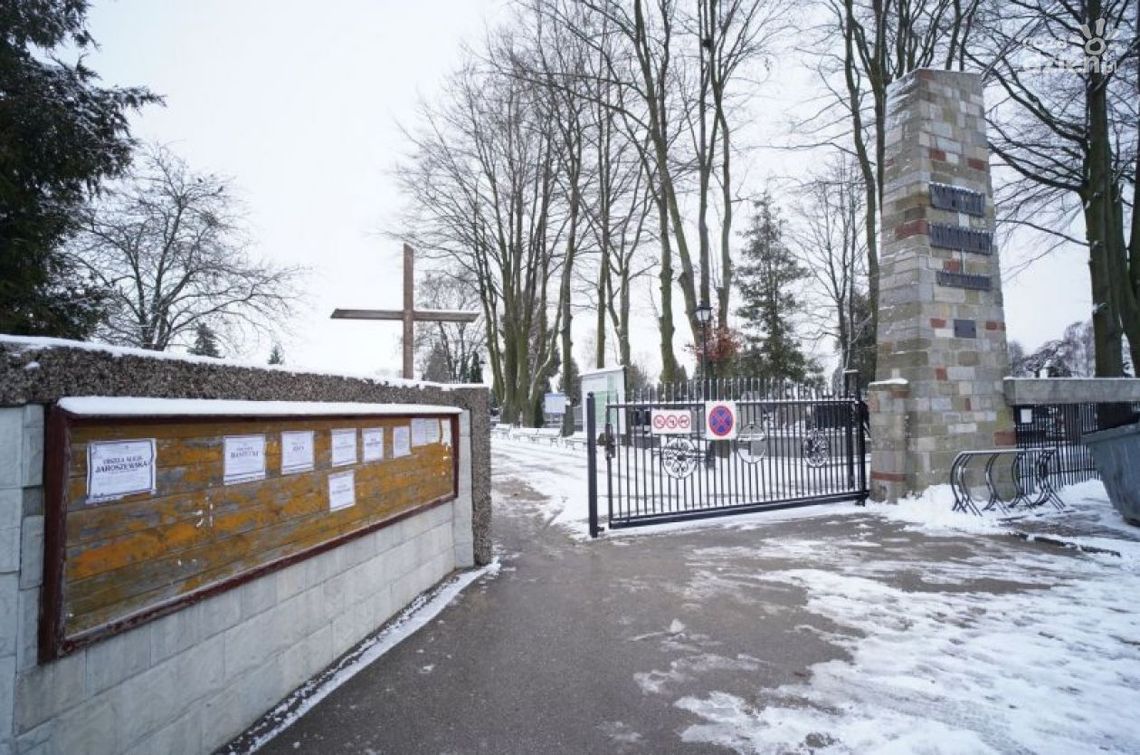 Cmentarna eko-inicjatywa ciechanowskiego Radnego