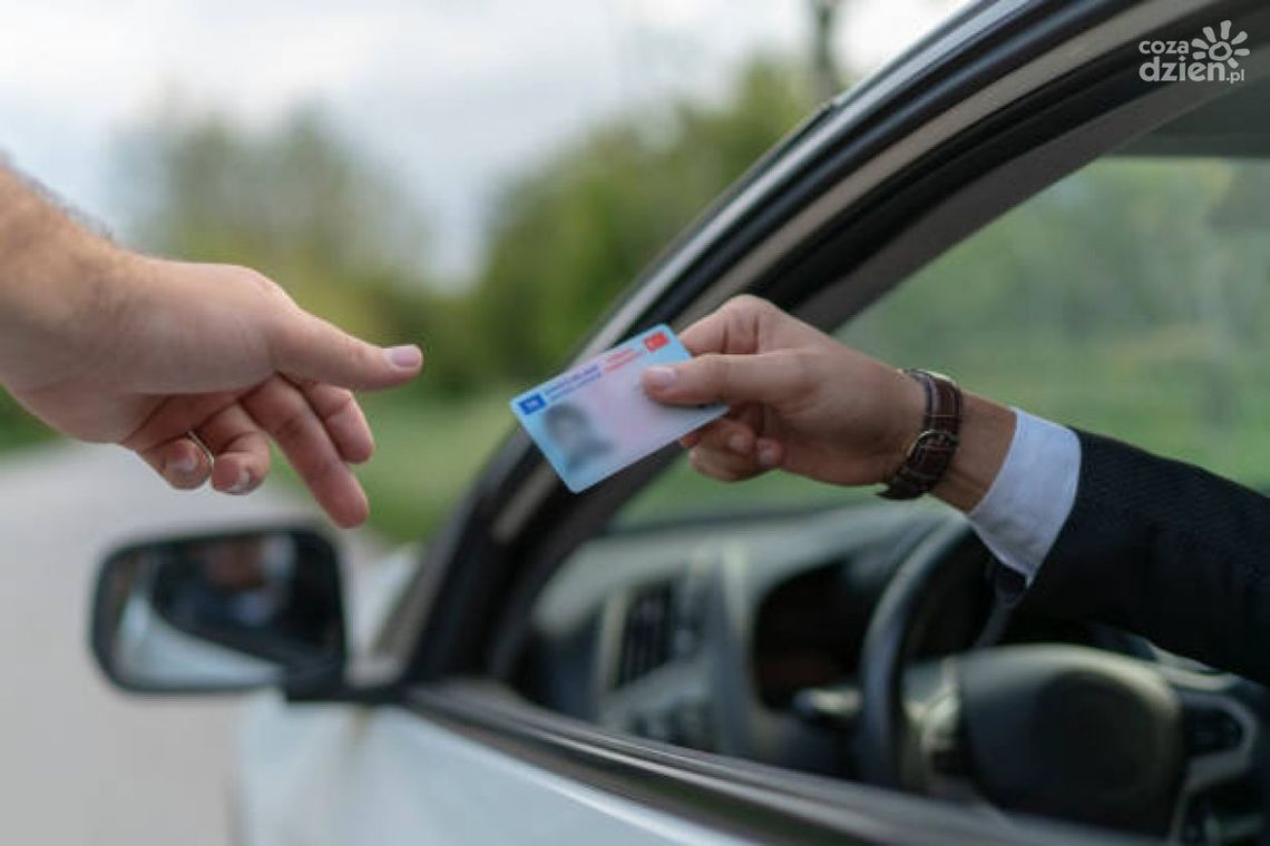 Co z Mandatem? Prokuratura potwierdziła, kto miał 2 promile powodując kolizję w Nowym Mieście
