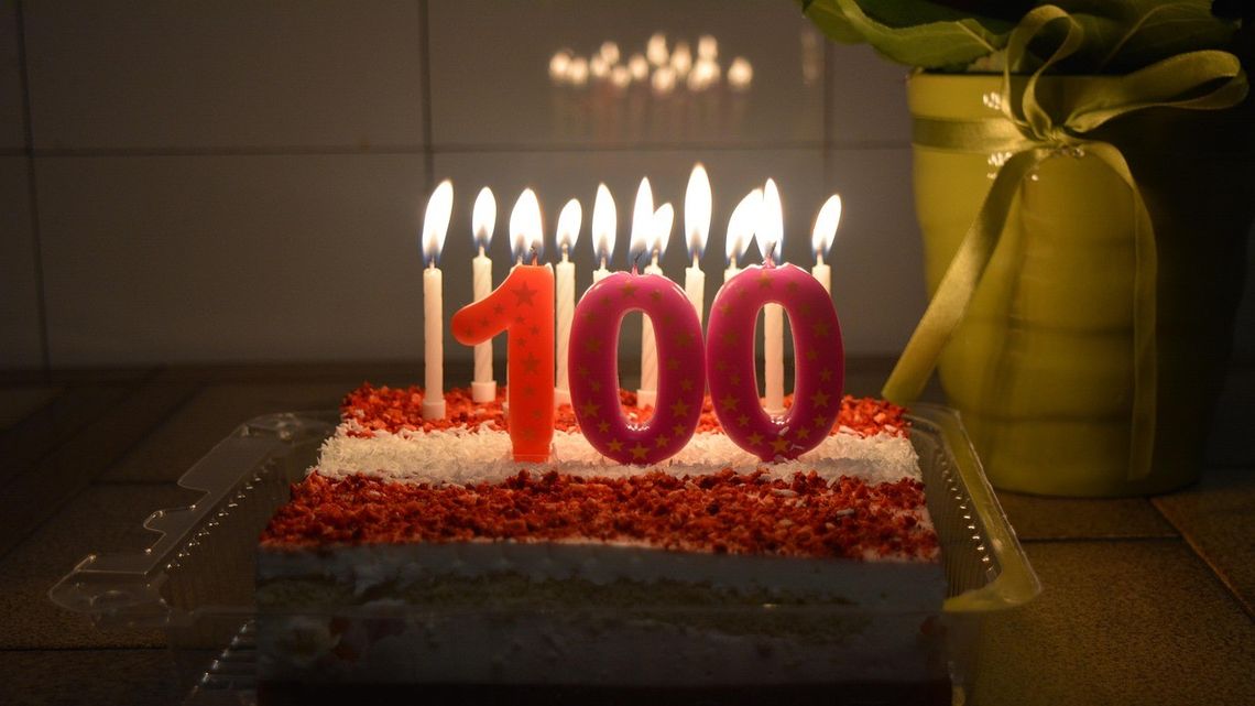 Tort na 100 lat