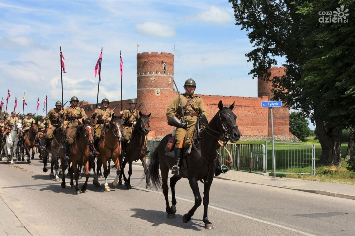 Do Ciechanowa przybyli ułani!