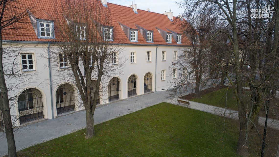 Duże zainteresowanie bezpłatnym angielskim w Krzywej Hali