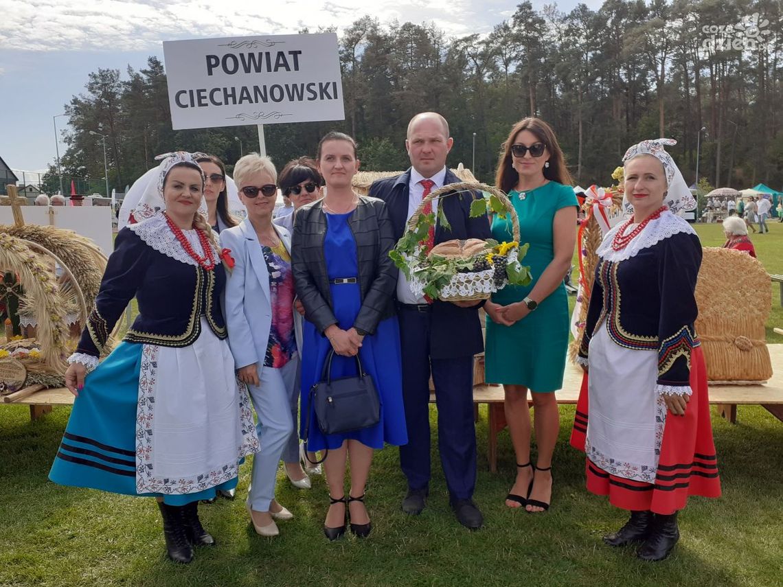 Dwudzieste trzecie Dożynki Województwa Mazowieckiego odbyły się w Lelisie (powiat ostrołęcki)